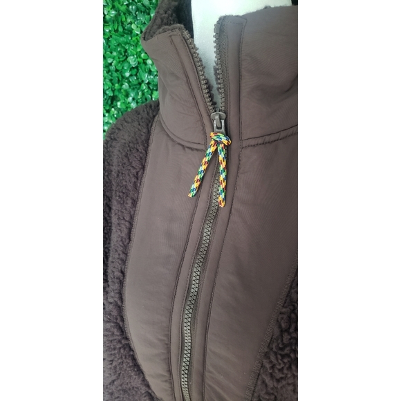 9. J.Crew Teddy sherpa half-zip sweatshirt - Picture 7 of 9